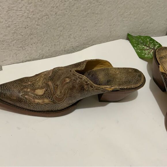 Corral Womens Cowboy Western Stamped Leather Booties Mules Shoes Size 7 - Picture 1 of 16